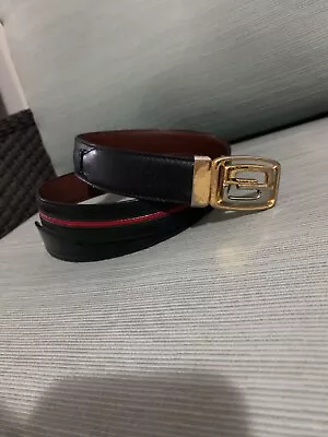 Authentic Vintage Gucci Black Leather Gold Buckle Belt ! • $88