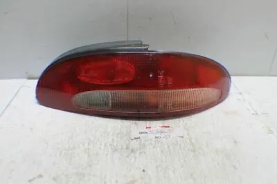 1993-1996 Dodge Colt Coupe Right Passenger OEM Tail Light 04 4O1 • $17.99