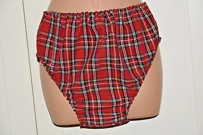 SSX 11 J  - Tartan Knickers  BN Waist To 38  BN • £11.99