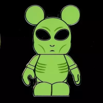 Alien Vinylmation Urban #7 Mystery Disney Pin 84483 • $24.95