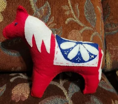 Vtg Scandinavian Folk Art Felt Stuffed Dala Horse • £20.90