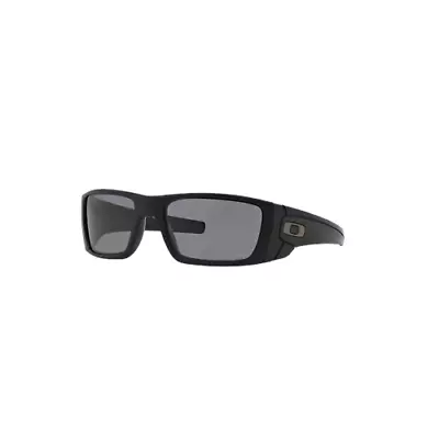Oakley Fuel Cell Matte Black Polarized 60 Mm Men's Sunglasses OO9096 05 60 • $115.99