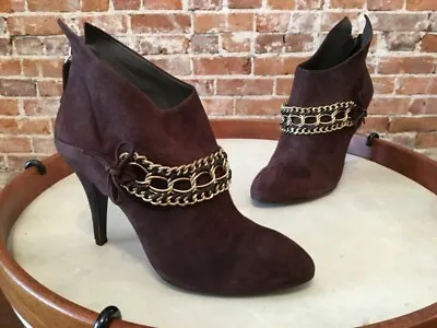 B  Makowsky Holly Brown Suede Chain Detail High Heel Ankle Boots New • $29.95