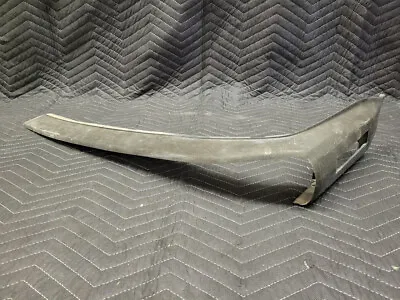 BMW E30 3-Series Front Bumper Covering Left 51111937387 • $159.99