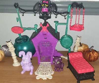 £9.49 • Buy Monster High Doll Pet Playset, Secret Creepers Crypt, X3 Pets, Cat, Bat, Rabbit