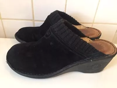 UGG Gael Black Mule Clog Suede Shearling Shoes S/N 1934 Womens Sz 8 • $19.99