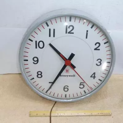 VTG Honeywell Wall School Clinic Medical Clock Model ST402B Synchron Motor Works • $49.95