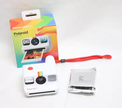 Polaroid GO Instant Mini Camera White With Film • $59