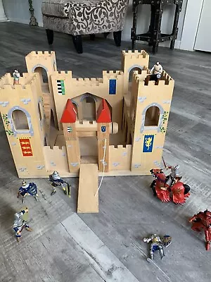 Melissa & Doug Folding Medieval Castle - Wooden Playset RARE W/ Seven Characters • $169.99