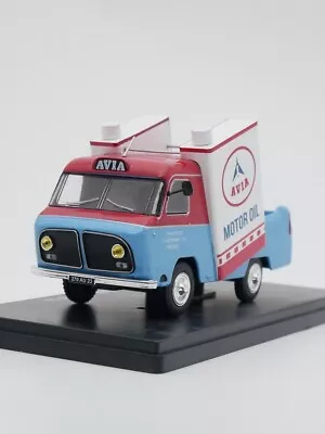 Ixo 1:43 Renault 1400 KG Avia Diecast Car Model Metal Toy • $22