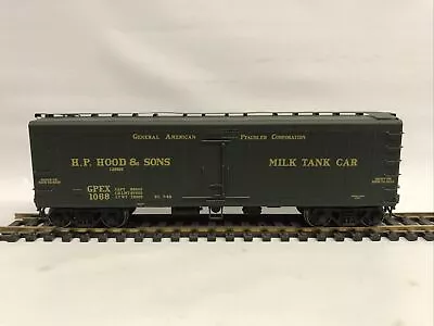 HO Intermountain 48201 H.P. Hood & Sons Milk Tank Car Refrigerator GPEX 1068 • $22.04