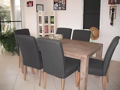 $500 • Buy Toronto Dining Room Table With 6 Matching Chairs And Coffee Table