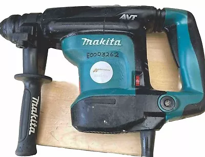 Makita HR3210C Rotary Hammer Drill 110v Breaker • £140