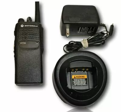 Motorola HT750 UHF 450-512 Mhz 4 Watt 16 Channel AAH25SDC9AA3AN • $165