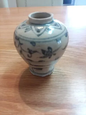 Antique Vietnamese Blue And White Jarlet 15th 16th Provenance Annamese Jar Vase • $105