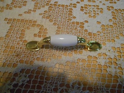 $2.95 • Buy  Belwith White Ceramic & Brass Cabinet Handle Pulls P796-W NEW 3 INCH CENTERS
