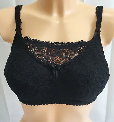 Serita 'Cami' BLACK Lace Bra Non Wired Soft Cup Pocketed Bra With Modesty Panel • £9.99