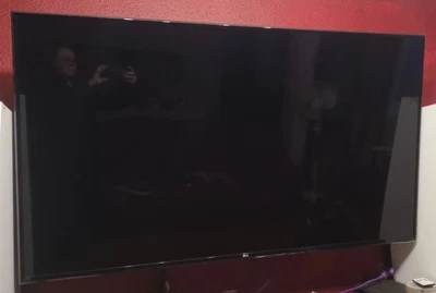 £250 • Buy LG 65  Smart TV 