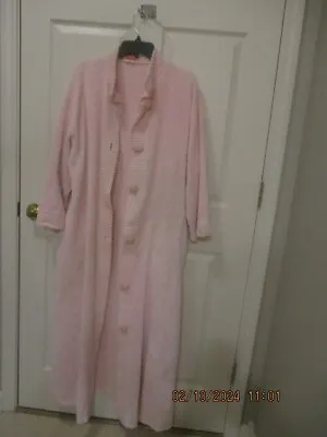 Women's Vintage Stan Herman Chenille Pink Bathrobe Robe Medium • $35
