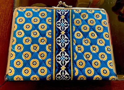 Vera Bradley Riviera Blue Pattern 2009 Kisslock Photo Holder Rtd/No Tags/EC/HTF • $9.95