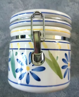 VINTAGE CIC CANISTER 5.5H With FLOWER DESIGNS • $14.96