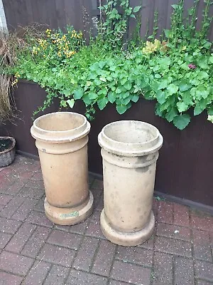 £30 • Buy 2 X Large Old Fashioned Chimney Pots 