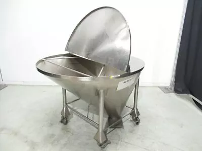 TANK  Hopper Container Stainless Steel TANK  Type  CONE SHAPE Diamètre 59 IN W • $2200