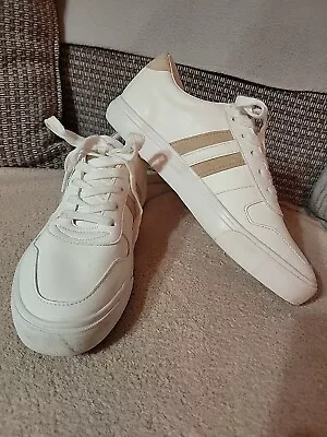 London Rebel Ladies Trainers UK 7 Euro 39/40 White Very Good Condition  • £4