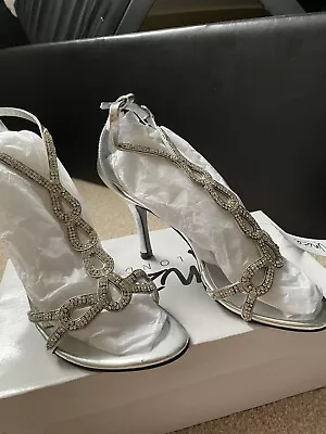 Brand New Womens Unze Silver Heeled Formal Party Sandals Size 4 • £20