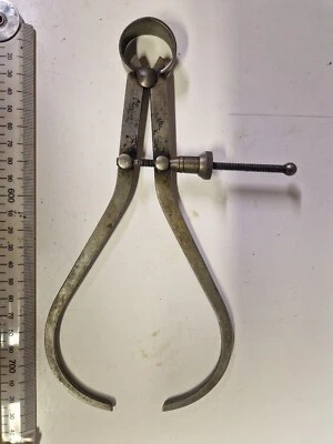 £8 • Buy Vintage Moore & Wright Srung Calipers Engineering Old Tools