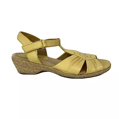 Softspots Sandals Womens Sz 7 Yellow Leather T Strap Espadrille Studded • $31.25