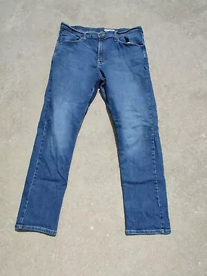 Wrangler Regular Taper Faded Front Blue Denim Jeans Size 38 X 32 • $18.99