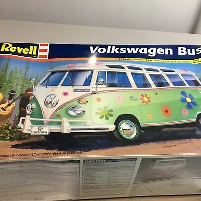 Revell - Vw / Volkswagen Van / Samba Bus - Model Kit (sealed) • $48