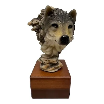 Mill Creek Studios Sculpture Figurines Small Wolf Keen Eye  6  • $19.99
