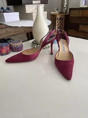 Manolo Blahnik Vintage Fucsia Fabric Carolyne Pointed Toe Slingback Sandals • $100