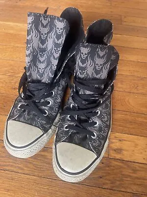 Converse High Top Mens 9 Vintage Unique Flaming Skull Pattern • $29