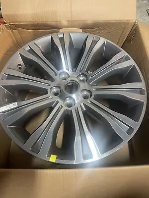 Genuine Holden 19  X 8  Wheel To Suit Holden VF Calais-V Also WN Caprice V • $399