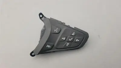 OEM 16-20 Chevy Cruze Malibu Equinox Steering Wheel Phone Radio Buttons Panel • $29.99
