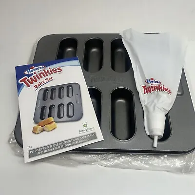 Hostess Twinkies Bake Set Includes Baking Pan Pastry Bag • $25