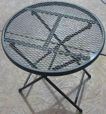 Metal Mesh Fold Up MCM Outdoor Patio Indoor End Table Plant Stand 20  Diameter • $59.95