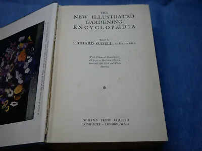 Vintage - The New Illustrated Gardening Encyclopaedia - Richard Sudell - 1950's • £5.99