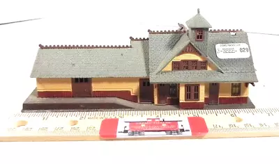 N Scale Building Built DEPOT TRAIN STATION • $29.95