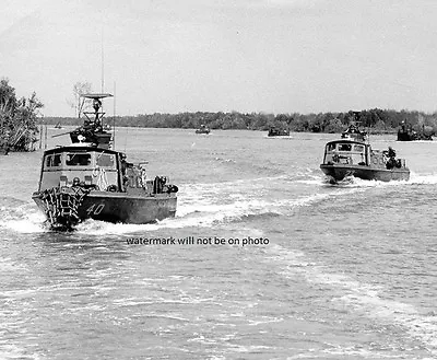 U.S. Fast Patrol Craft Boats River Patrolling 8 X 10  Vietnam War Photo 128 • $7.43