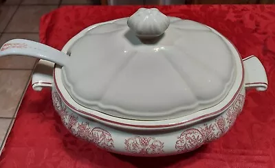 VINTAGE Large Soup Tureen Whit/Lid / Ladle Red  Flower Pattern • $25.95