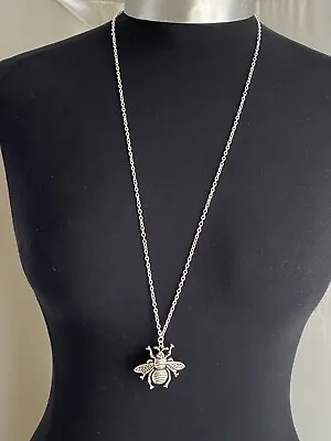 £3.99 • Buy A Tibetan Silver Bee Bumblebee Charm Pendant 38mmx40mm, 30  Long Chain Necklace