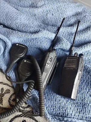 Motorola CP200  4 Channel     UHF  Two-Way Portable Radio • $50