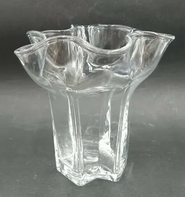 Muurla Finland Clear Ruffle Handkerchief Vase  Vintage MCM Hand Blown Glass • $47.95