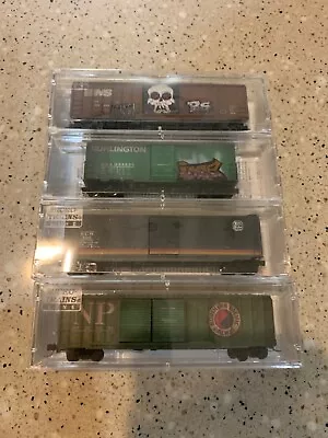 N Scale Micro-Trains Graffiti And Weathered 4 Car Set • $46