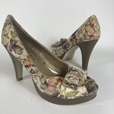 Madden Girl Women's Kiarra Bow Accent Floral Heels Pumps Peep Toe Shoes Size 8 • $17.49