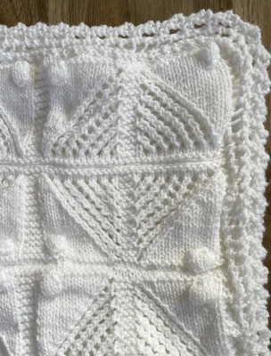 £15.99 • Buy Hand Knitted Beautiful 😍 White  Baby Blanket, Shawl Size 22in X 30in